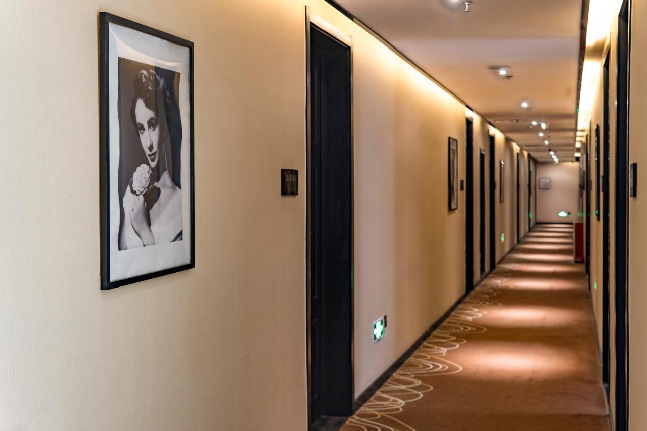 Xana Hotelle Guangzhou Exteriör bild